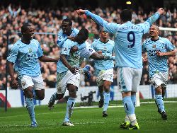 Первый круг. “Манчестер Сити” занимает 1 место