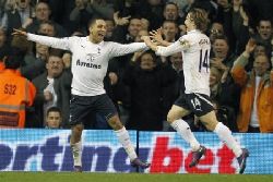 Первый круг. “Тоттенхем” идет на 3 месте