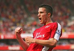 Ван Перси на 125-летие клуба подарил Арсеналу победу