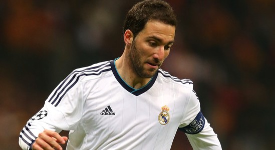 Игуаин остается в Реале